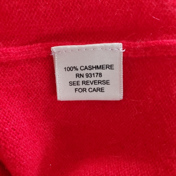 NWT Philosophy 100% Cashmere "LOVE" Sweater Medium - Picture 5 of 6